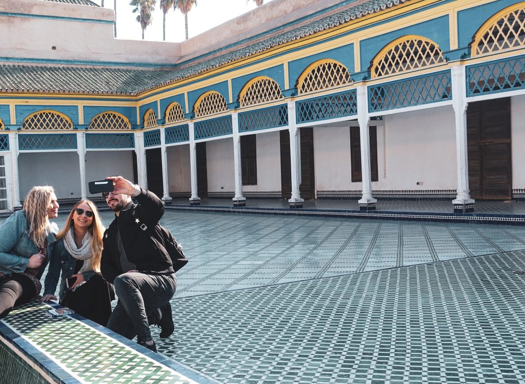 Miška nás fotí ako si ja, Igor a Domi robíme selfie v Bahia Palace